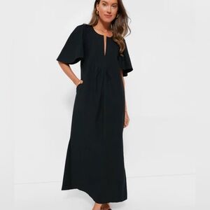 Pomander Place Black Long Sleeve Dress